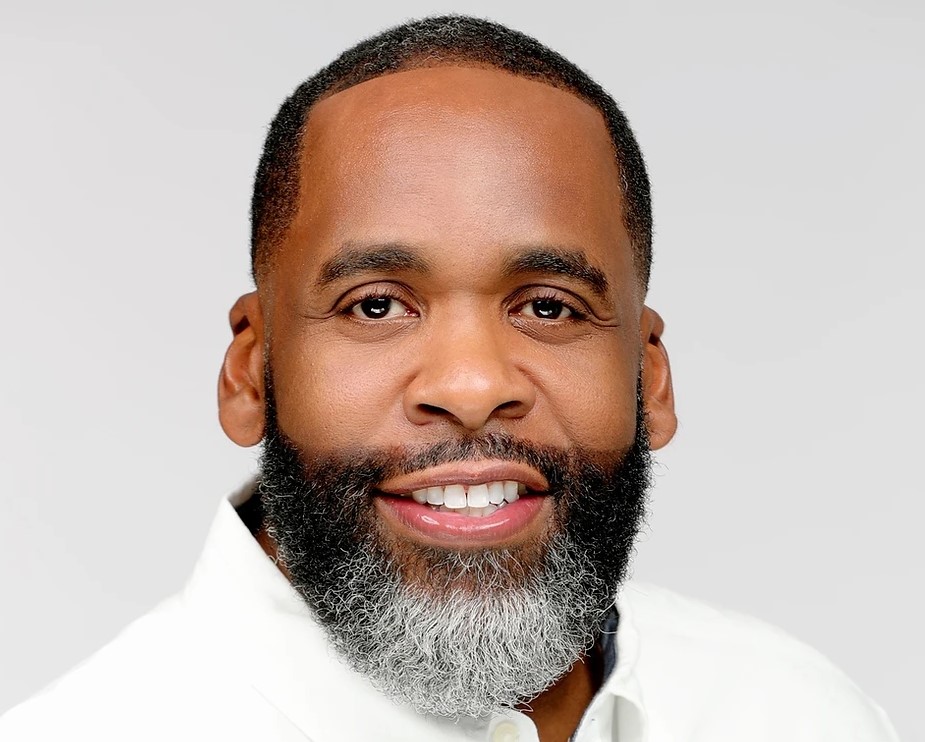 Ex-Detroit Mayor Kwame Kilpatrick now MAGA / Donald Trump supporter. Interview with Bobby Gunther Walsh on 790 WAEB